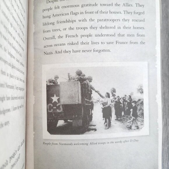 I SURVIVED SCHOLASTIC LOT OF 11 PAPERBACK BOOKS BY LAUREN TARSHIS NO DUPLICATES - Picture 11 of 12